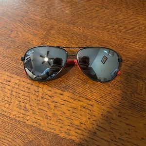 Ray-Ban Scuderia Ferrari